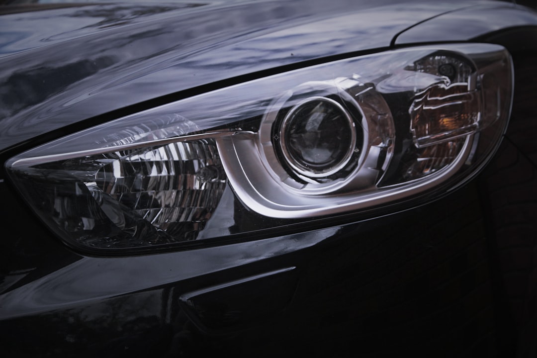 vehicle headlight for Avren Motors mobile headlight restoration in South Metro Atlanta